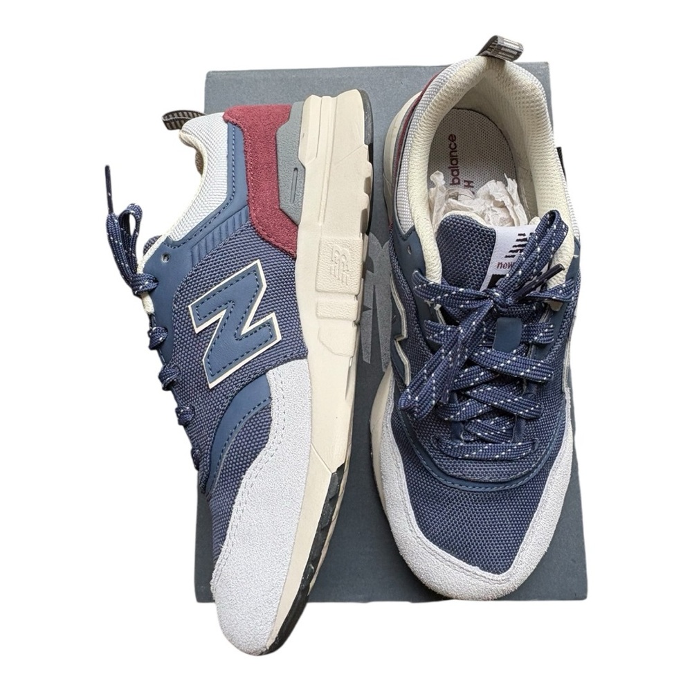 New Balance Navy and Burgundy Sneakers